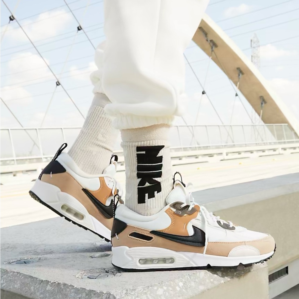 Nike Women’s Air Max 90 Futura Sneakers - Picture 9 of 9